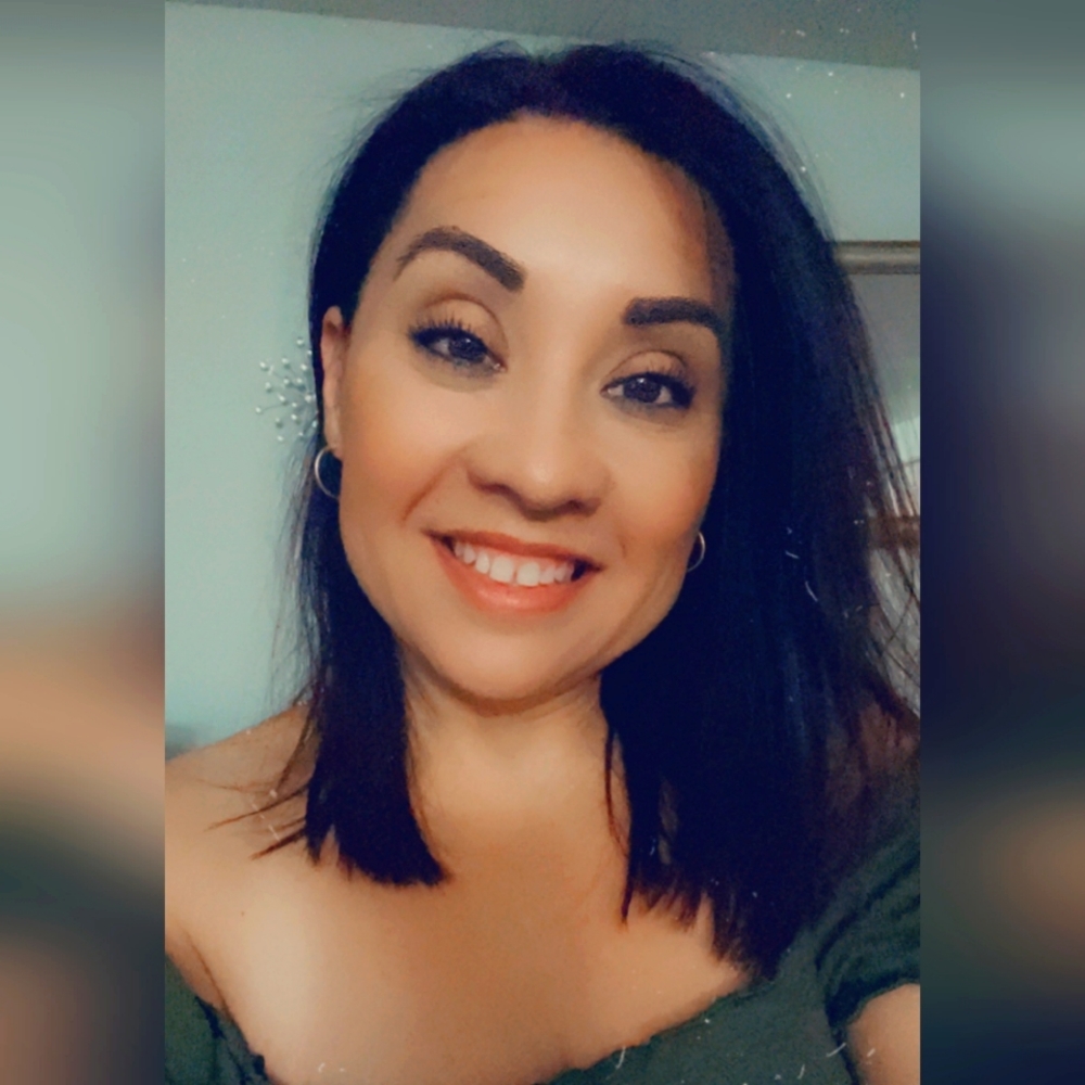 Meet your Posher, Denisse